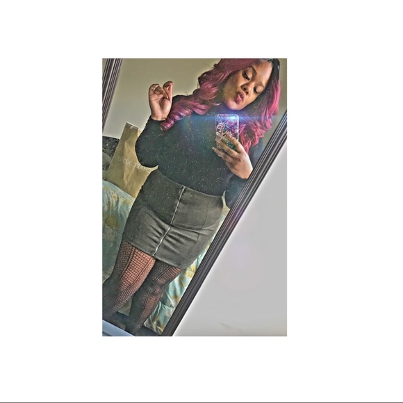 Meet your Posher, Ashli - Picture 2 of 2